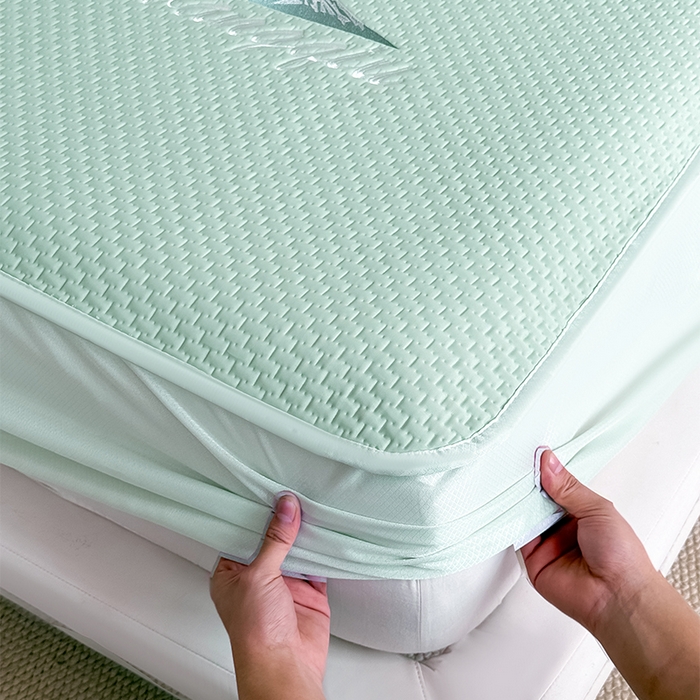 91家纺网 家纺一手货源 找家纺 人人爱家纺 2026新款冰豆豆刺绣软凉席床笠 富士山-抹茶绿