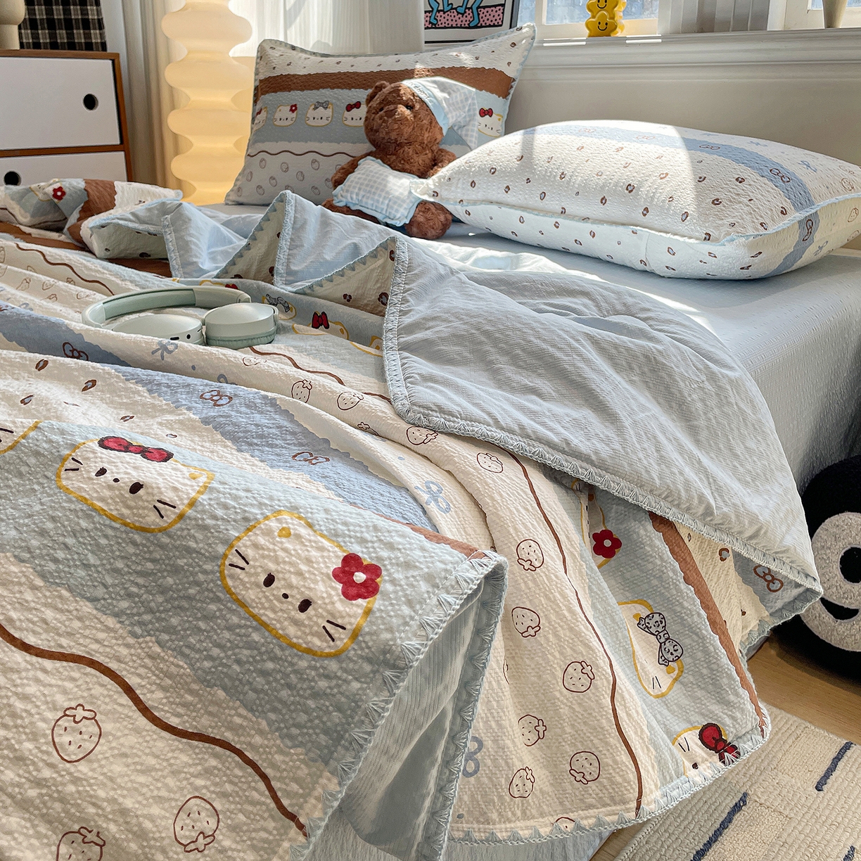 91家纺网 家纺一手货源 找家纺 奈颜 2026新款费尔岛云柔泡芙纱A类贝壳边夏被四件套-提供买家秀 可可小猫