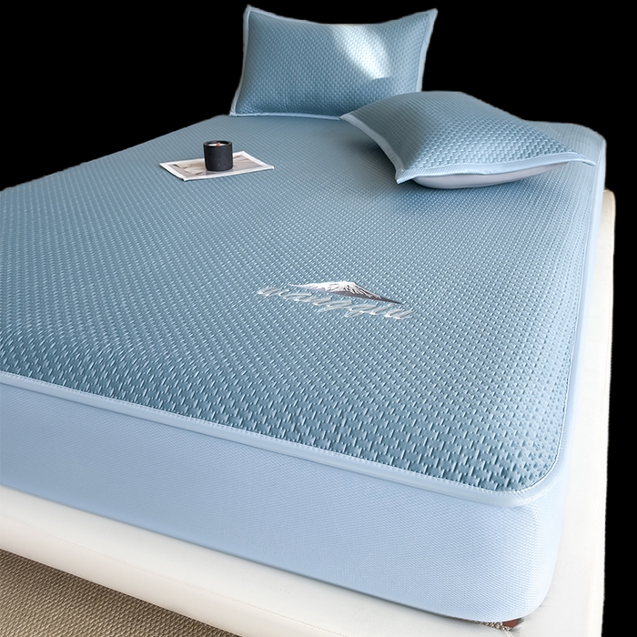 91家纺网 家纺一手货源 找家纺 人人爱家纺 2026新款冰豆豆刺绣软凉席床笠 富士山-水蓝