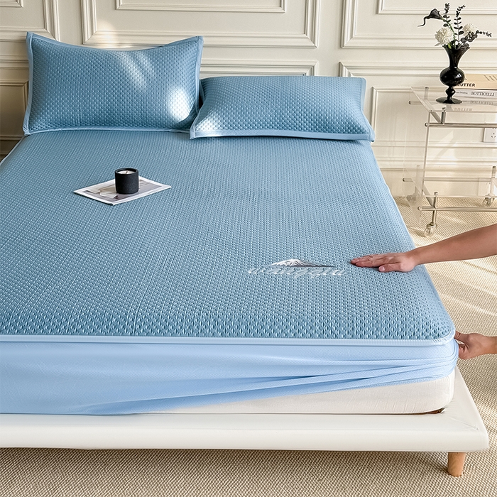 91家纺网 家纺一手货源 找家纺 人人爱家纺 2026新款冰豆豆刺绣软凉席床笠 富士山-水蓝