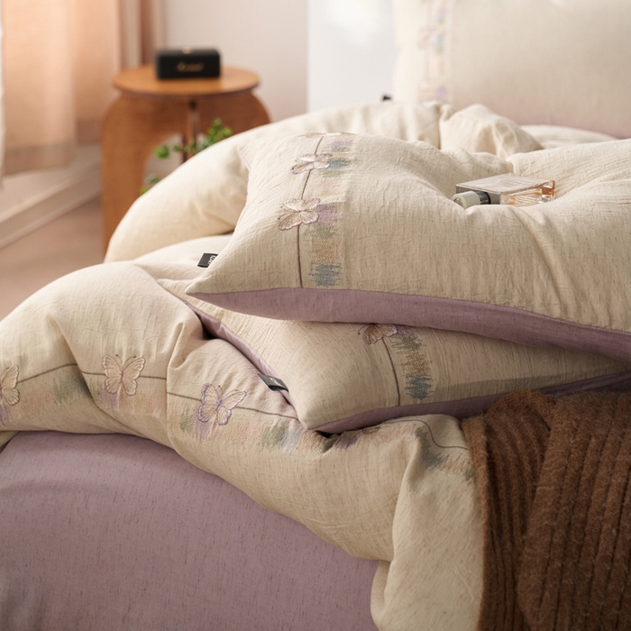 91家纺网 家纺一手货源 找家纺 卡姿家纺 2026春夏天丝棉麻裸感超柔四件套— 梦蝶 梦蝶米白