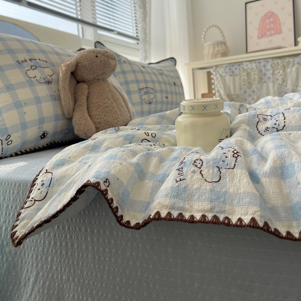 91家纺网 家纺一手货源 找家纺 几禾 2026春夏新款泡芙纱贝壳边夏被夏凉被空调被四件套 欧包-机智蓝狗