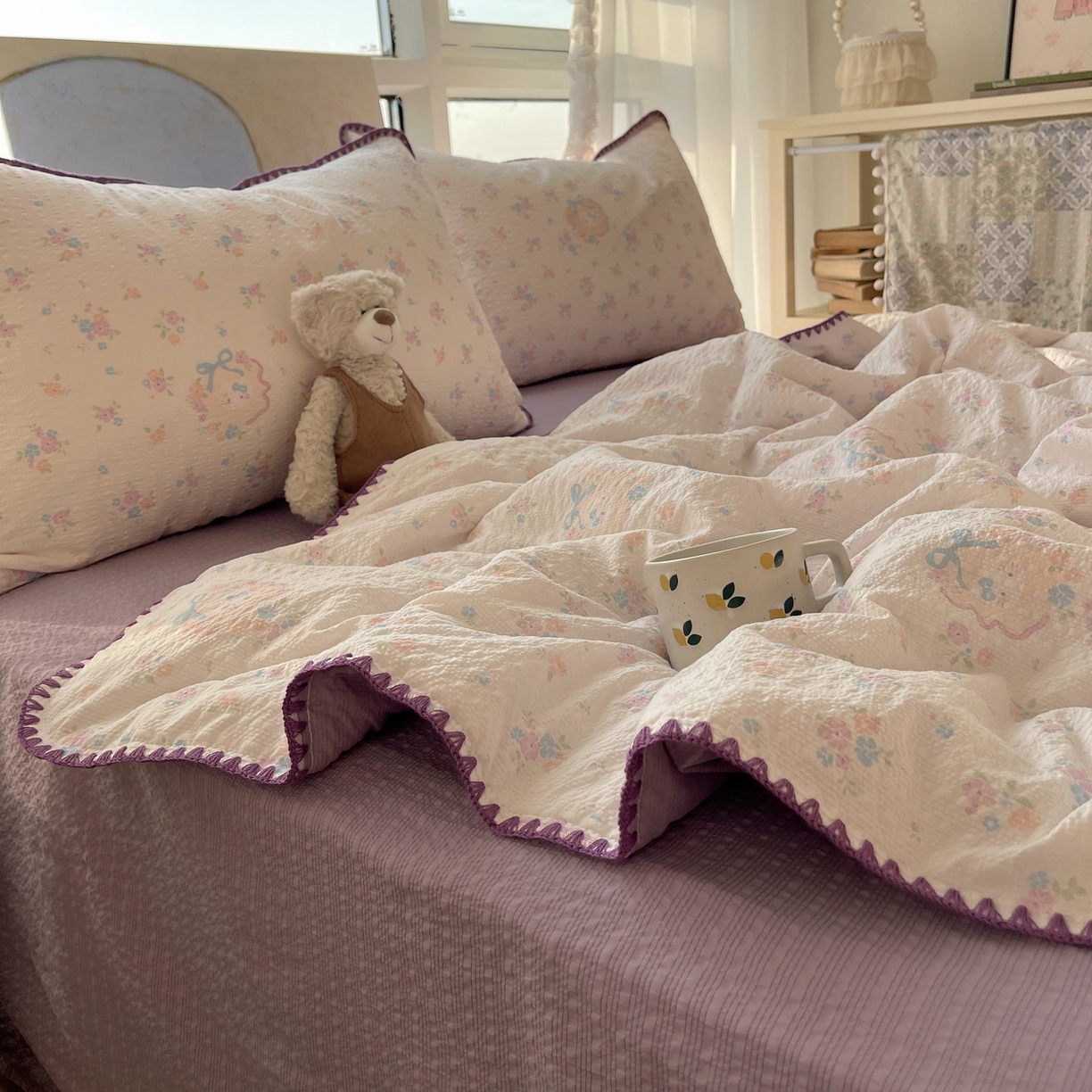 91家纺网 家纺一手货源 找家纺 几禾 2026春夏新款泡芙纱贝壳边夏被夏凉被空调被四件套 欧包-碎花藏甜