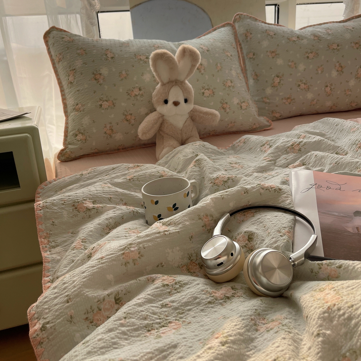 91家纺网 家纺一手货源 找家纺 几禾 2026春夏新款泡芙纱贝壳边夏被夏凉被空调被四件套 欧包-柔诗意