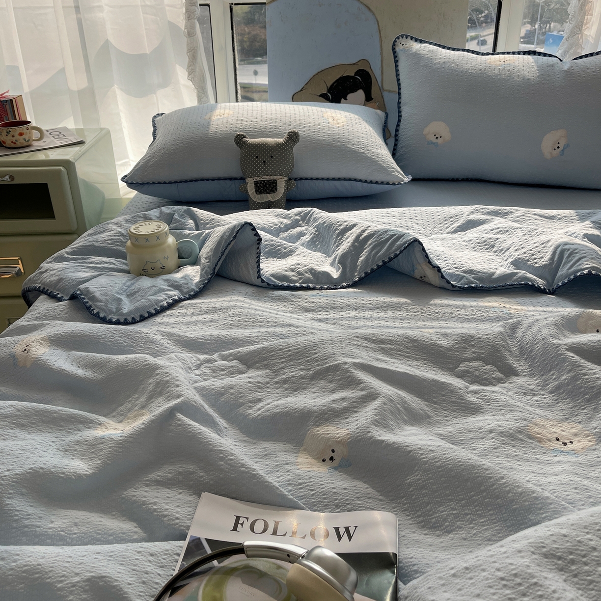 91家纺网 家纺一手货源 找家纺 几禾 2026春夏新款泡芙纱贝壳边夏被夏凉被空调被四件套 欧包-蓝领结狗