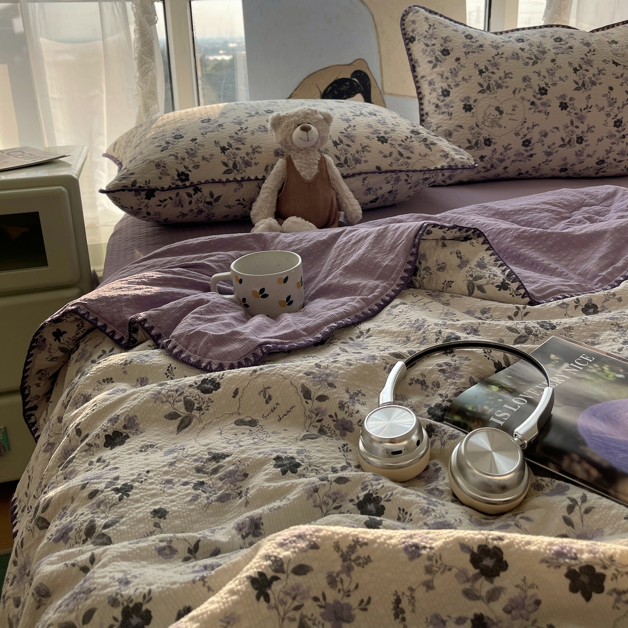 91家纺网 家纺一手货源 找家纺 几禾 2026春夏新款泡芙纱贝壳边夏被夏凉被空调被四件套 欧包-小猫秘境紫