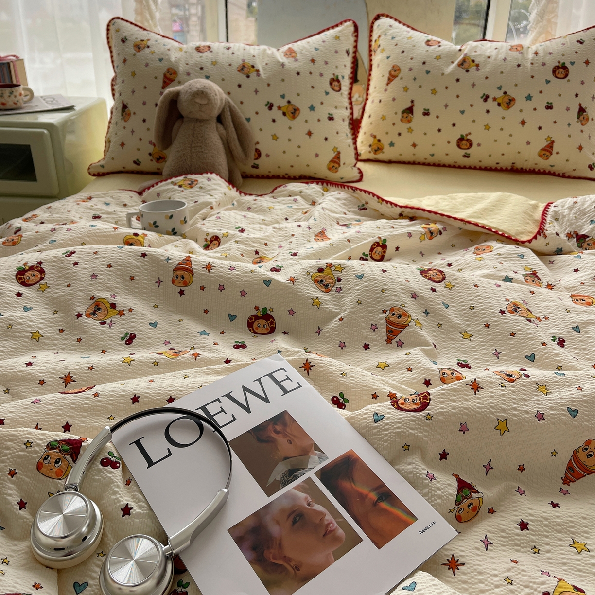 91家纺网 家纺一手货源 找家纺 几禾 2026春夏新款泡芙纱贝壳边夏被夏凉被空调被四件套 欧包-旧街星星