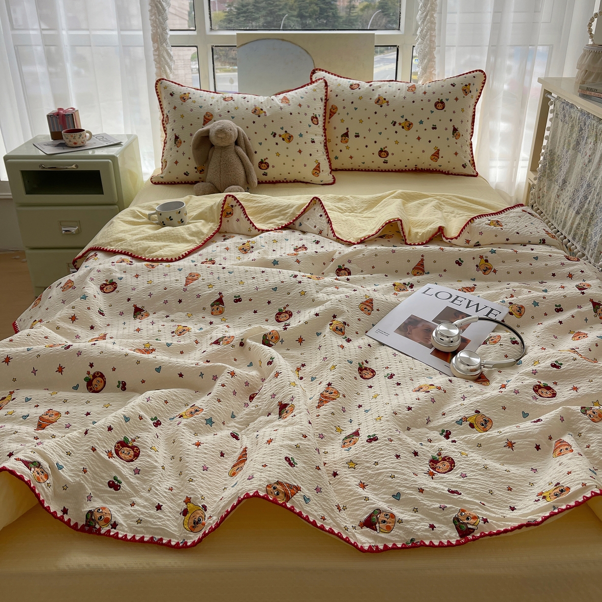 91家纺网 家纺一手货源 找家纺 几禾 2026春夏新款泡芙纱贝壳边夏被夏凉被空调被四件套 欧包-旧街星星