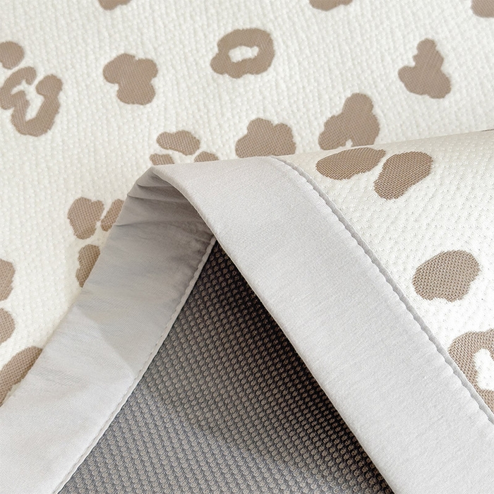 91家纺网 家纺一手货源 找家纺 几禾 2026春夏新款豹纹刺绣凉席空调软席凉席席子 小熊豹豹-浅咖 床席款