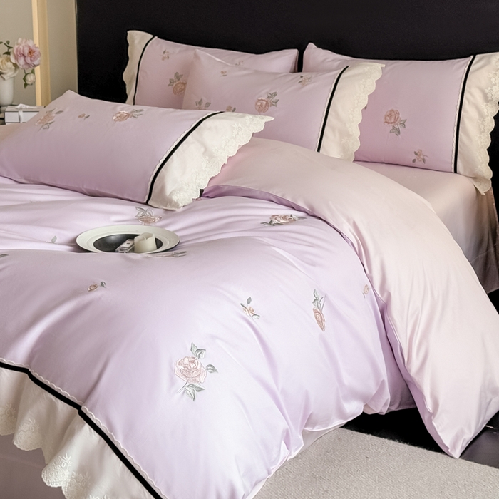 91家纺网 家纺一手货源 找家纺 卡姿家纺 2026春夏全棉小法式气质款刺绣四件套—菲琳 菲琳紫