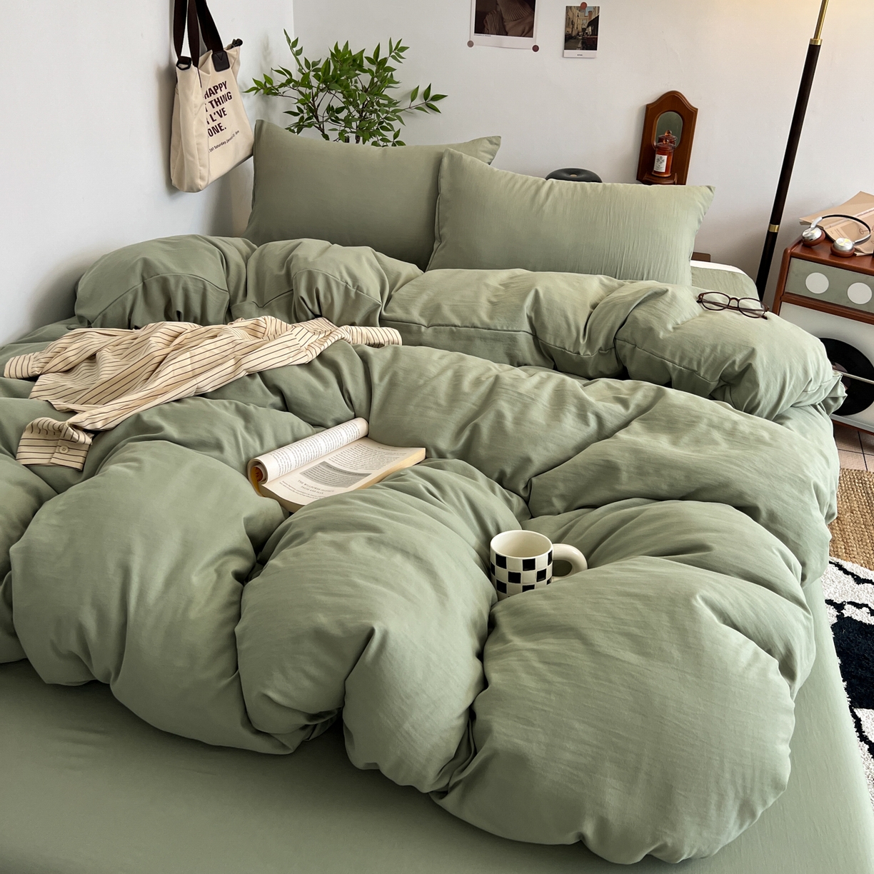 91家纺网 家纺一手货源 找家纺 （总）梦嘉居 2026新款亲肤纯色AB版水洗皱皱棉四件套学生宿舍床单床笠三件套