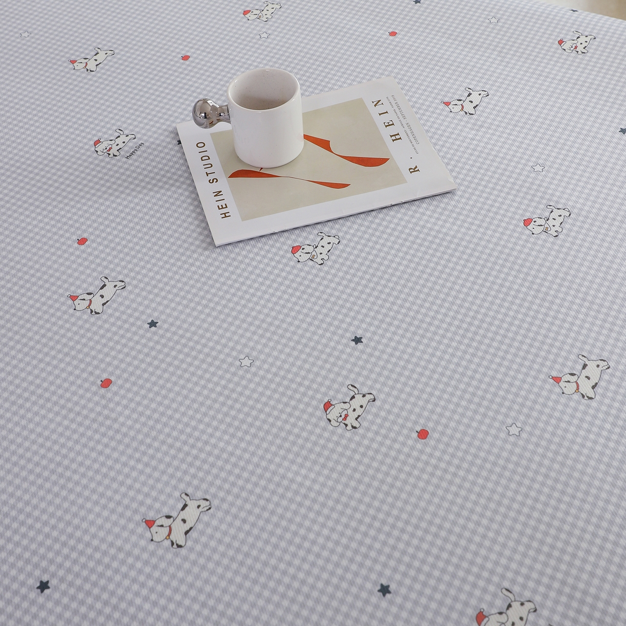 91家纺网 家纺一手货源 找家纺 小萌虎 2026新款碳光冰丝凉席床笠款拍法二 斑点狗-灰