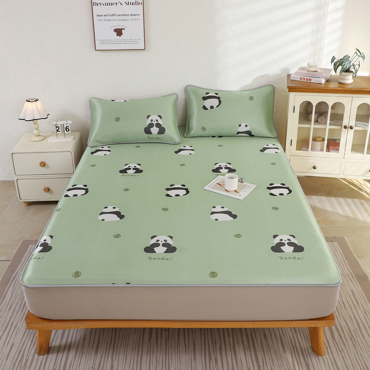 91家纺网 家纺一手货源 找家纺 小萌虎 2026新款碳光冰丝凉席床笠款拍法二 大熊猫