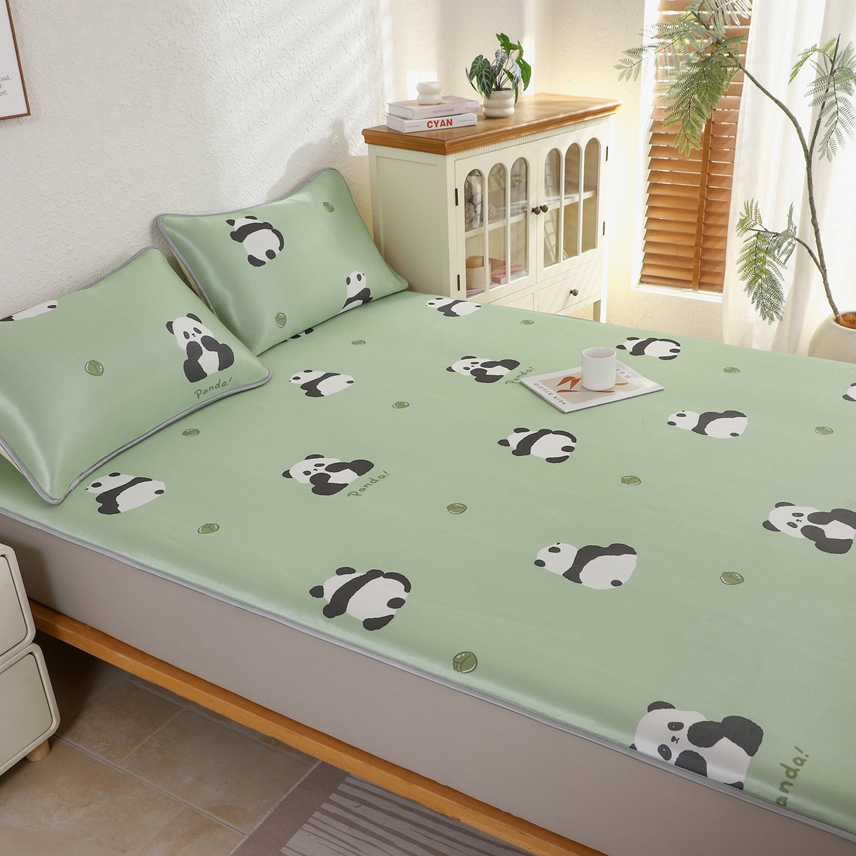 91家纺网 家纺一手货源 找家纺 小萌虎 2026新款碳光冰丝凉席床笠款拍法二 大熊猫