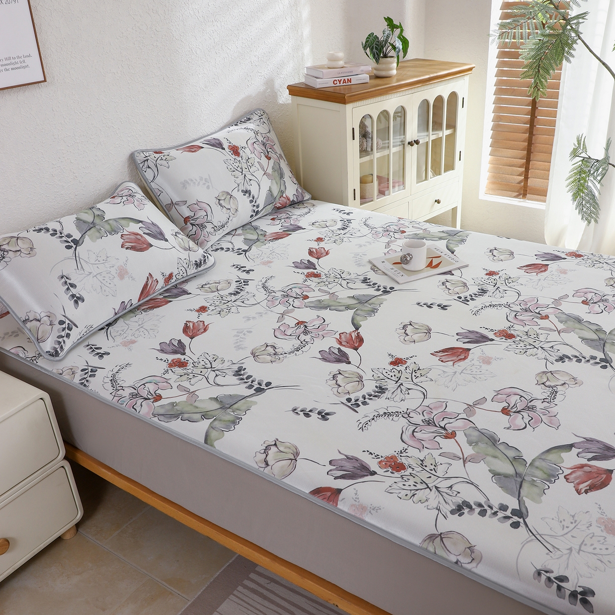 91家纺网 家纺一手货源 找家纺 小萌虎 2026新款碳光冰丝凉席床笠款拍法二 密语