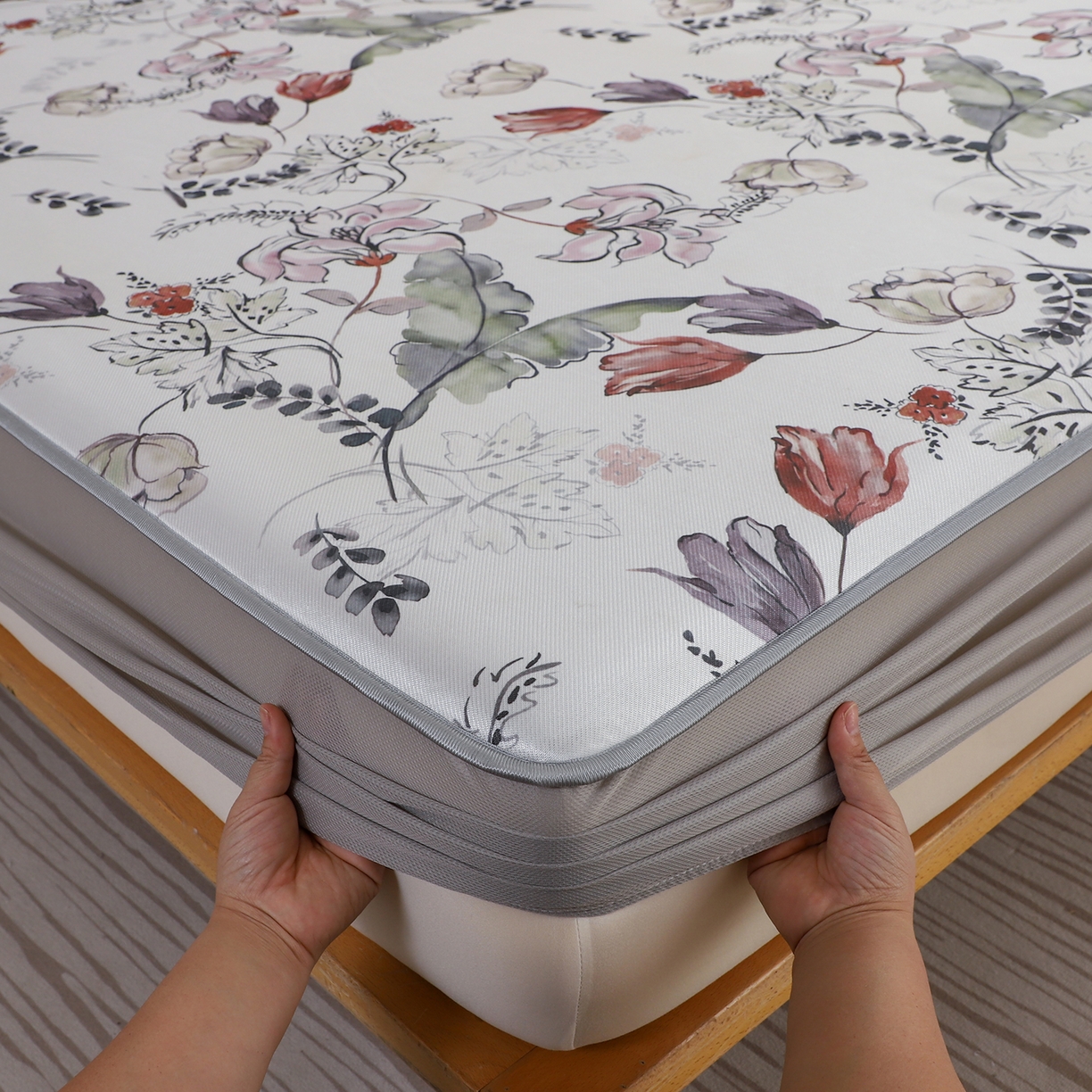 91家纺网 家纺一手货源 找家纺 小萌虎 2026新款碳光冰丝凉席床笠款拍法二 密语