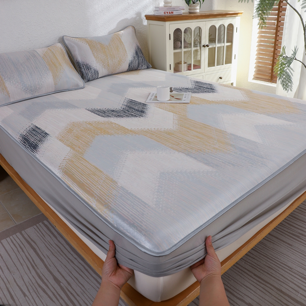 91家纺网 家纺一手货源 找家纺 小萌虎 2026新款碳光冰丝凉席床笠款拍法二 莫奈