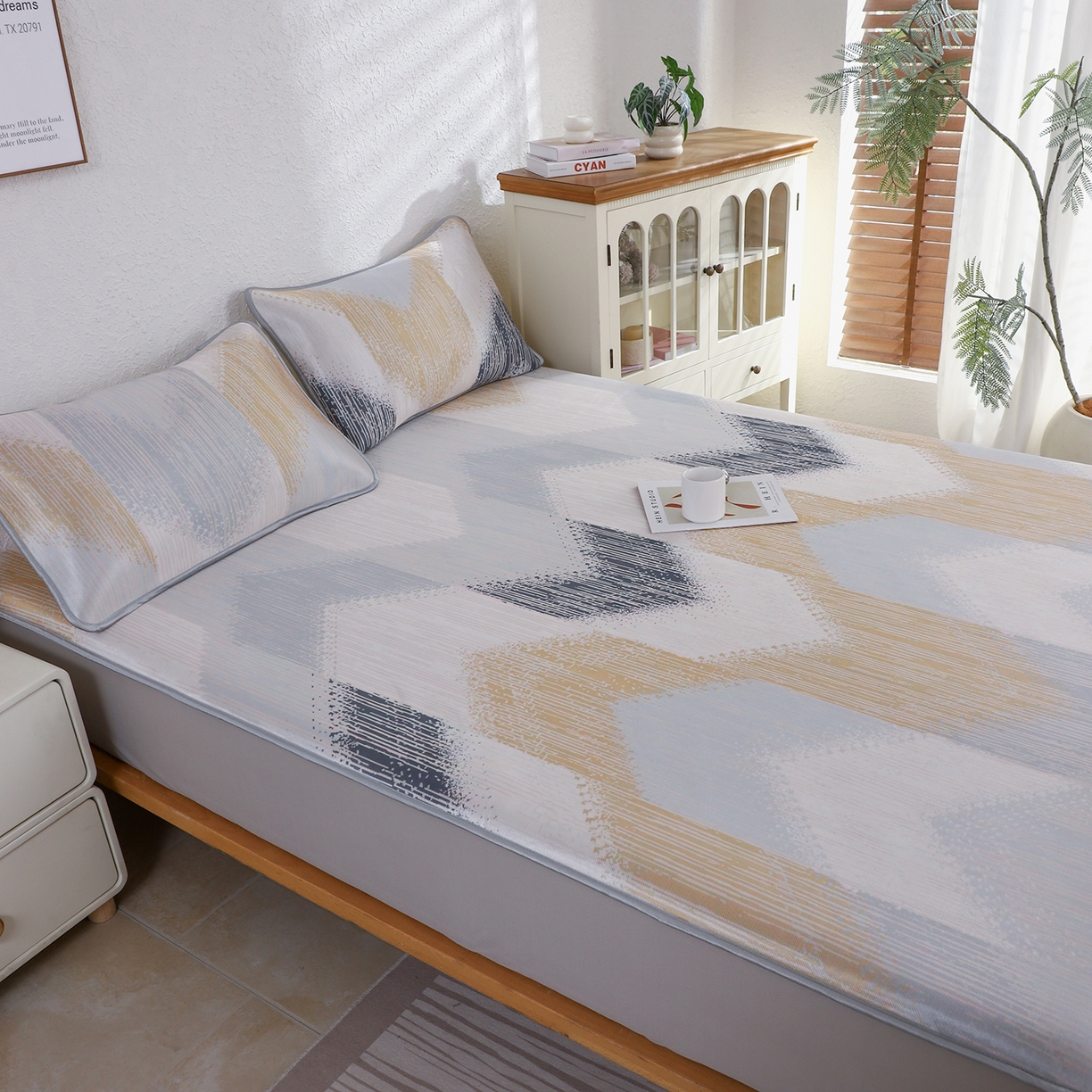 91家纺网 家纺一手货源 找家纺 小萌虎 2026新款碳光冰丝凉席床笠款拍法二 莫奈