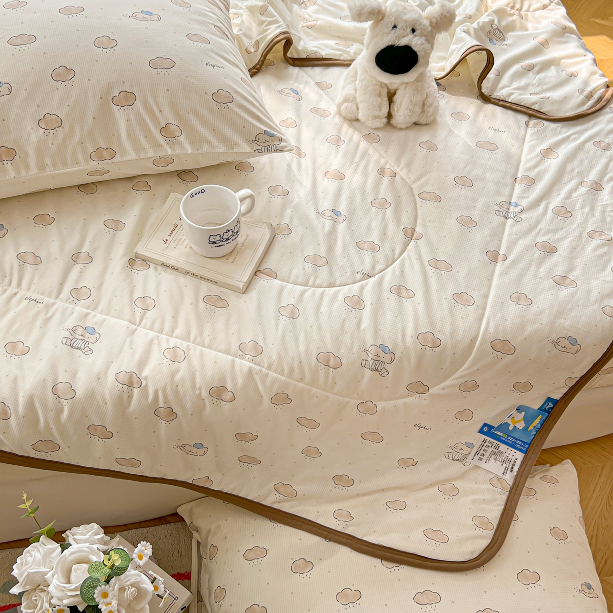 91家纺网 家纺一手货源 找家纺 希诺家居 2026新款冰肤格凉感夏被夏凉被空调被床笠四件套小冰格空调被 云朵小象