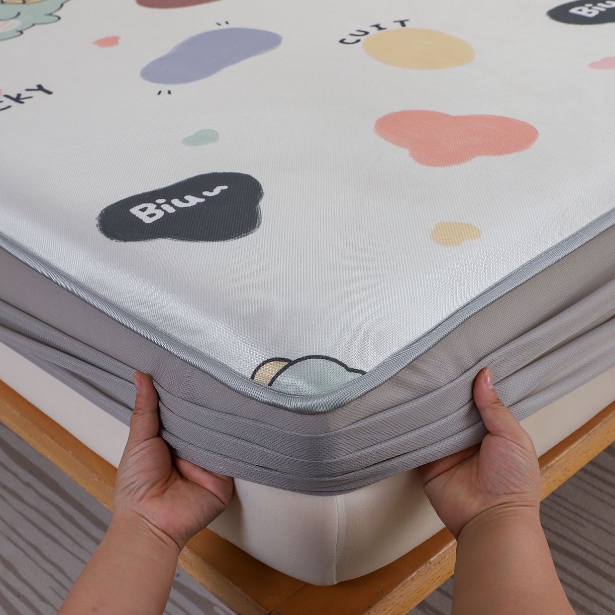 91家纺网 家纺一手货源 找家纺 小萌虎 2026新款碳光冰丝凉席床笠款拍法二 小恐龙