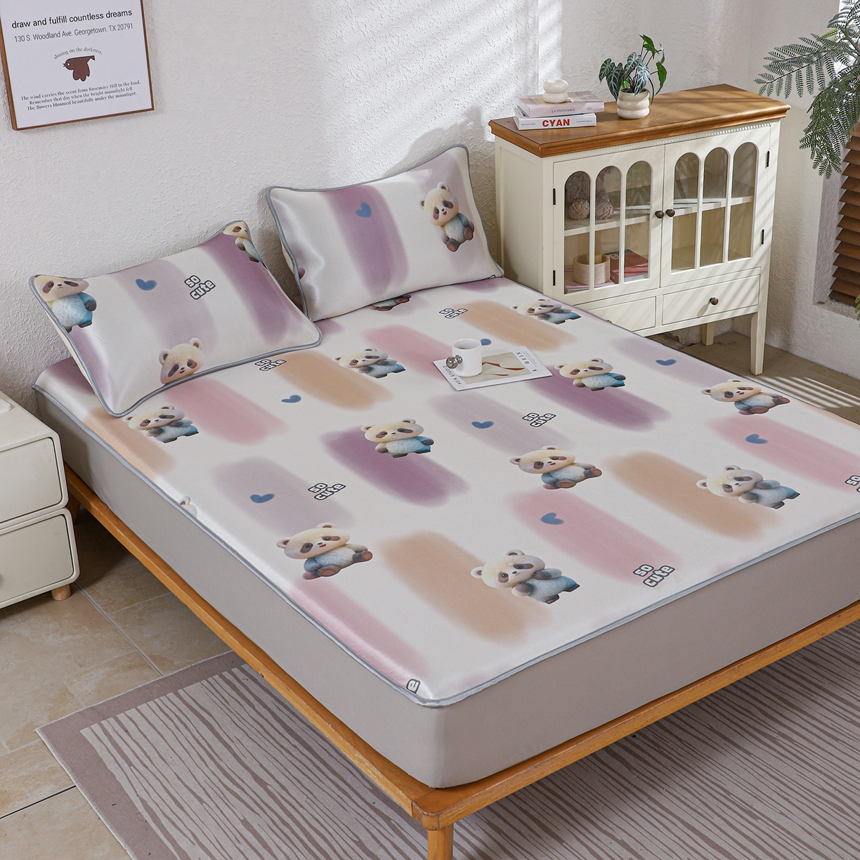 91家纺网 家纺一手货源 找家纺 小萌虎 2026新款碳光冰丝凉席床笠款拍法二 小熊猫