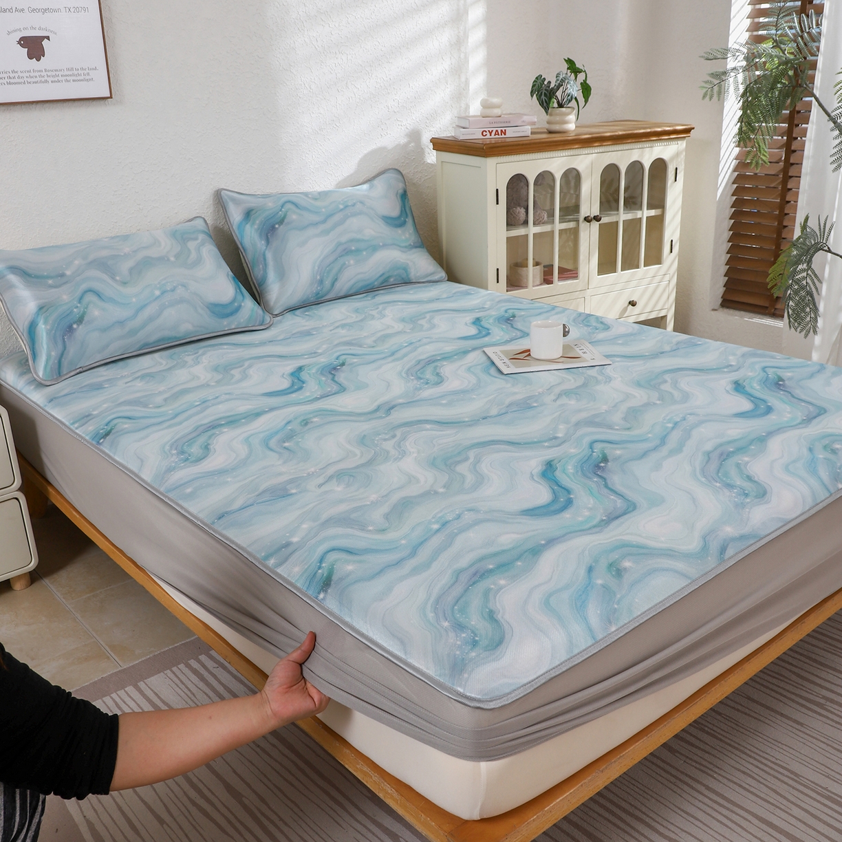 91家纺网 家纺一手货源 找家纺 小萌虎 2026新款碳光冰丝凉席床笠款拍法二 星空