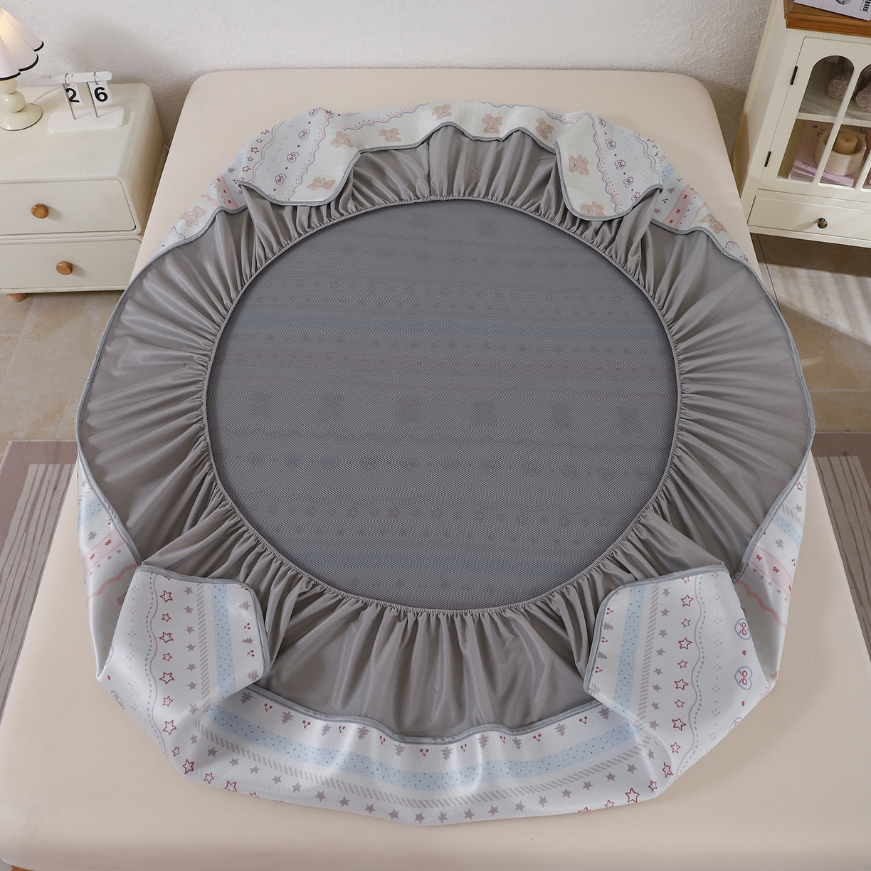 91家纺网 家纺一手货源 找家纺 小萌虎 2026新款碳光冰丝凉席床笠款拍法二 樱桃小熊