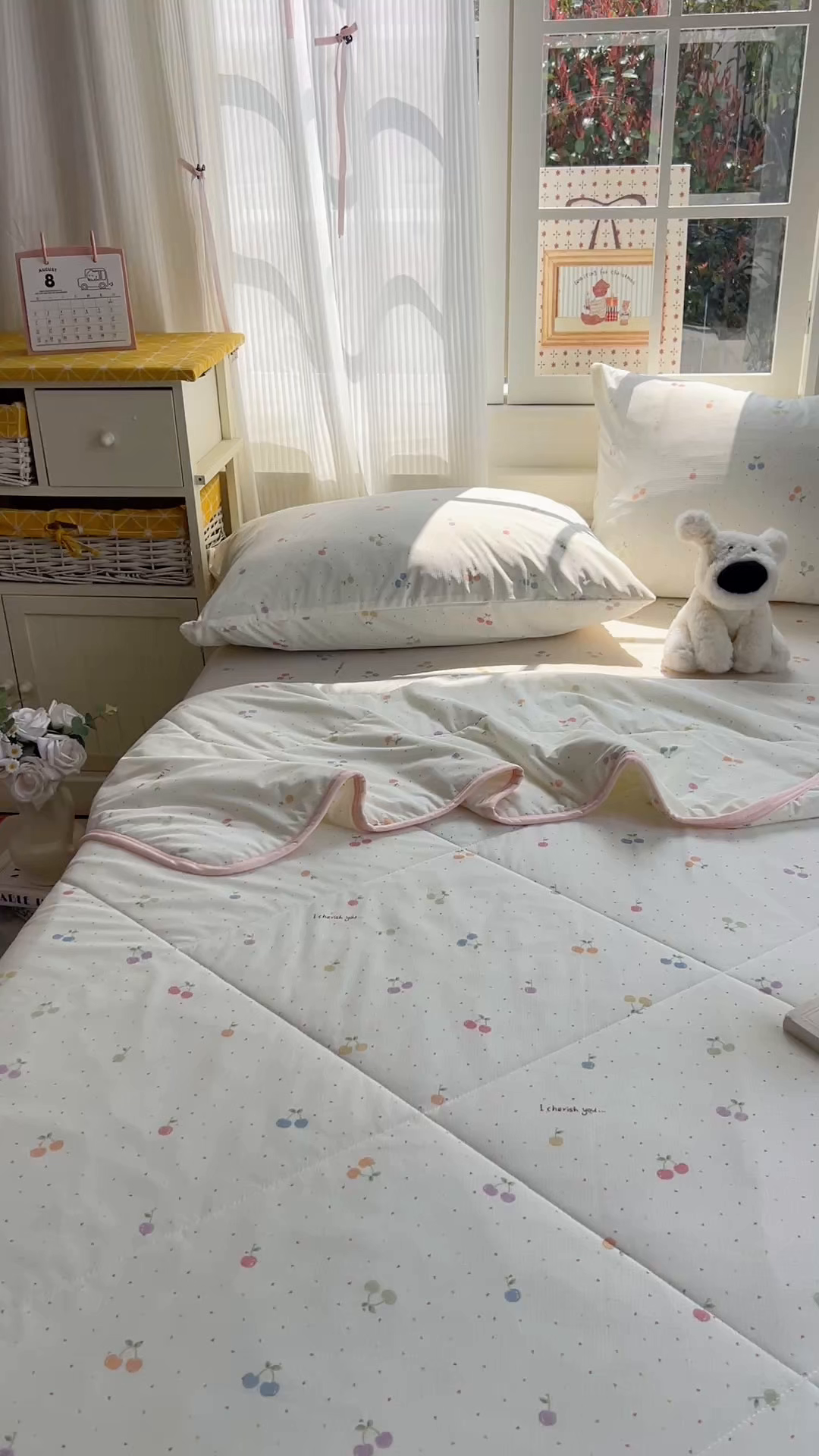 91家纺网 家纺一手货源 找家纺 希诺家居 2026新款冰肤格凉感夏被夏凉被空调被床笠四件套小冰格空调被 缤纷樱桃