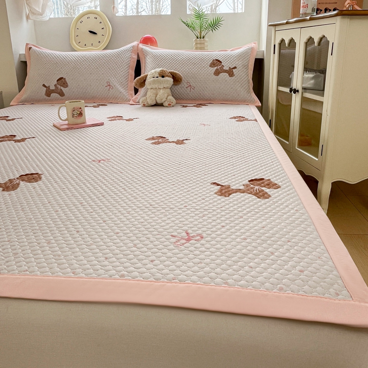 91家纺网 家纺一手货源 找家纺 大元 2026春夏新款治愈系数码印花冰豆豆凉席席子 治愈-木马粉