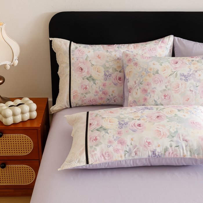 91家纺网 家纺一手货源 找家纺 卡姿家纺 全棉小法式镂空棉布花边款第一季四件套 玫瑰绘梦