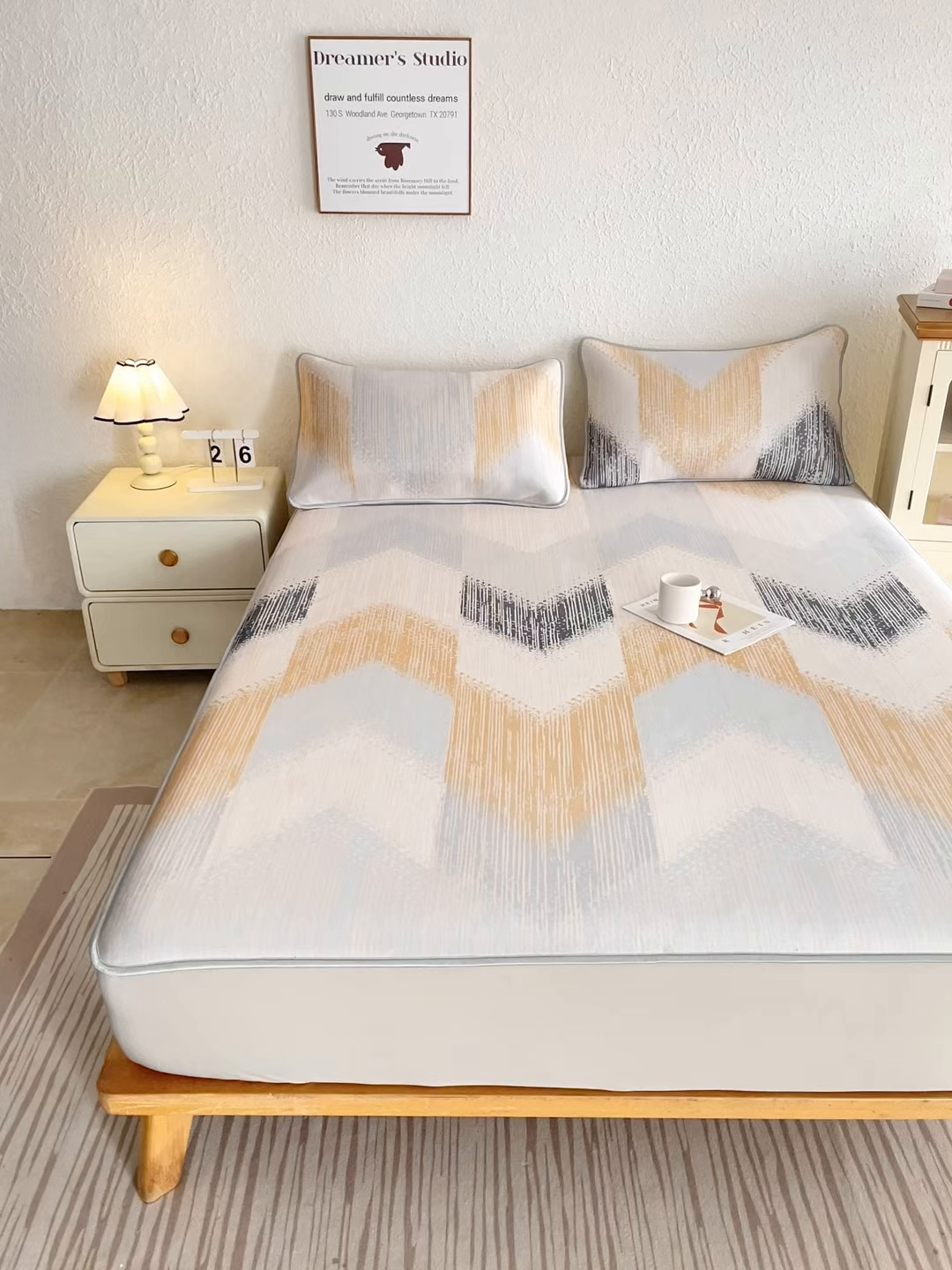 91家纺网 家纺一手货源 找家纺 小萌虎 2026新款碳光冰丝凉席床笠款拍法二 莫奈