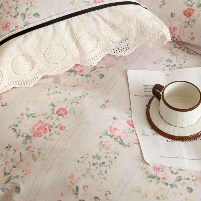 91家纺网 家纺一手货源 找家纺 卡姿家纺 全棉小法式镂空棉布花边款第一季四件套 蔷薇诗行