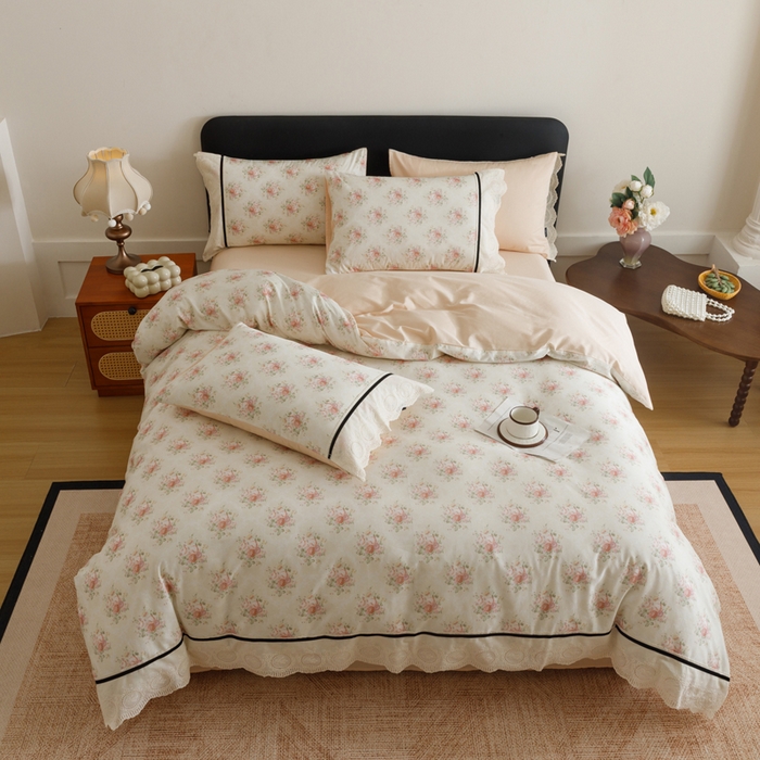 91家纺网 家纺一手货源 找家纺 卡姿家纺 全棉小法式镂空棉布花边款第一季四件套 庭前芳序