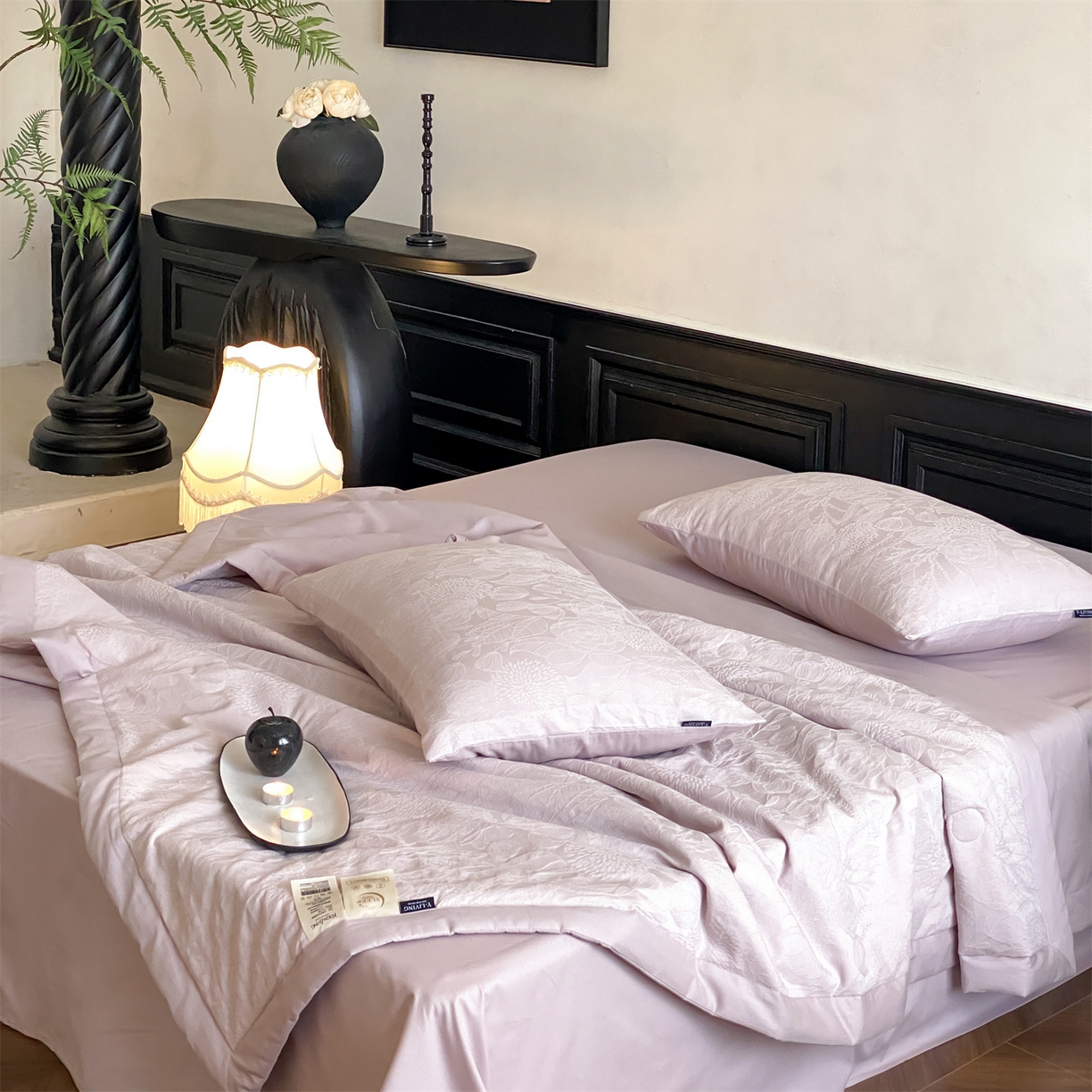 91家纺网 家纺一手货源 找家纺 宜代光年 2026新款60S全棉厚织提花夏被夏凉被空调被 夏被-白棠-浅紫