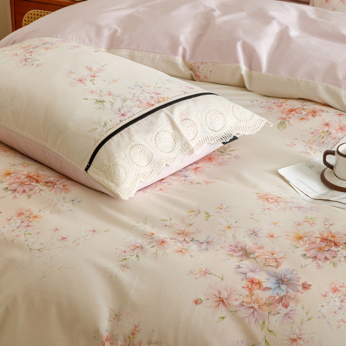 91家纺网 家纺一手货源 找家纺 卡姿家纺 全棉小法式镂空棉布花边款第一季四件套 絮影轻扬