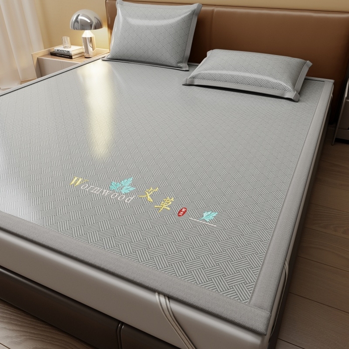 91家纺网 家纺一手货源 找家纺 人人爱家纺 2026新款A类双面冰丝凉席 饼干花-灰