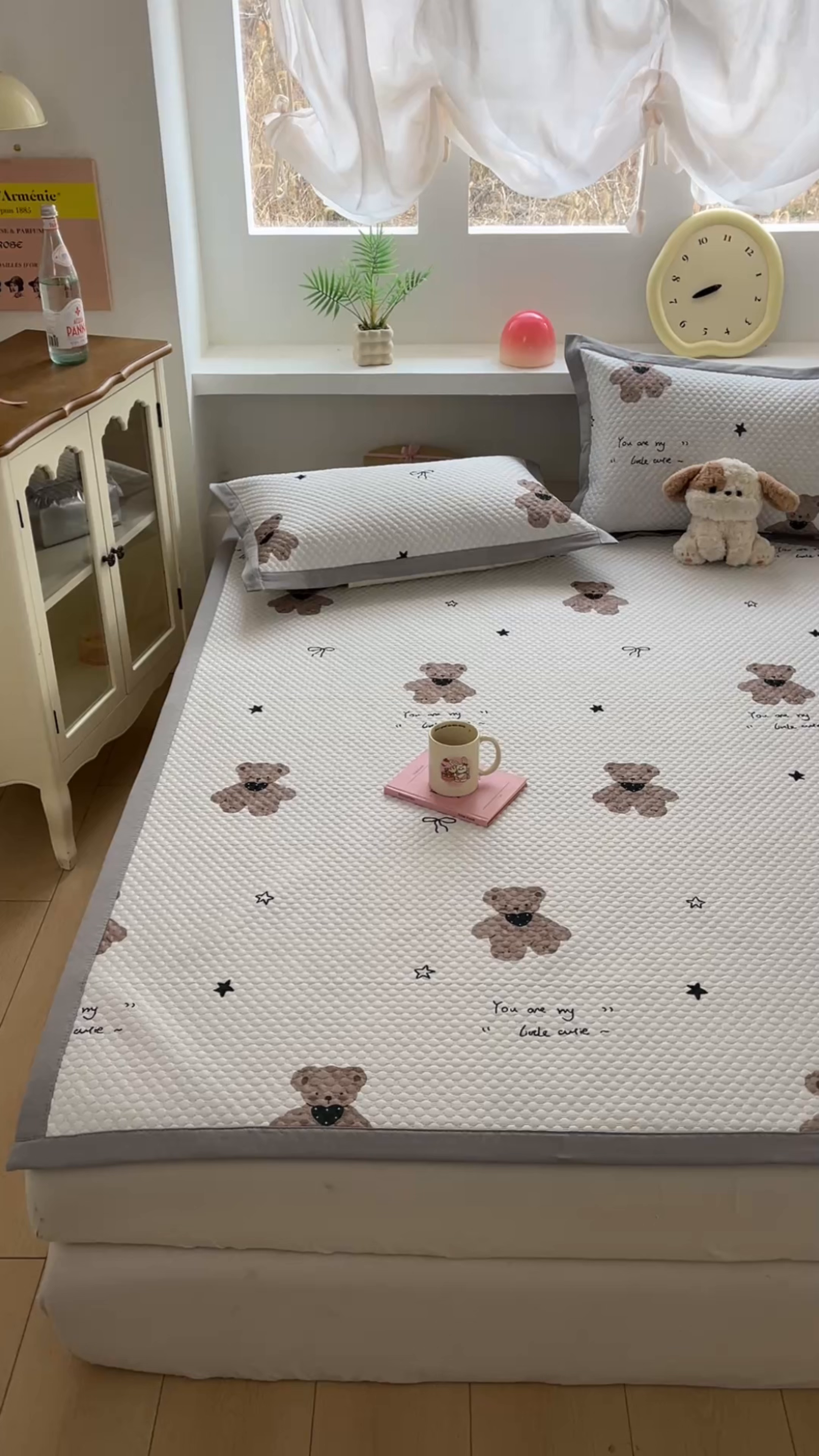 91家纺网 家纺一手货源 找家纺 大元 2026春夏新款治愈系数码印花冰豆豆凉席席子 治愈-软萌熊灰