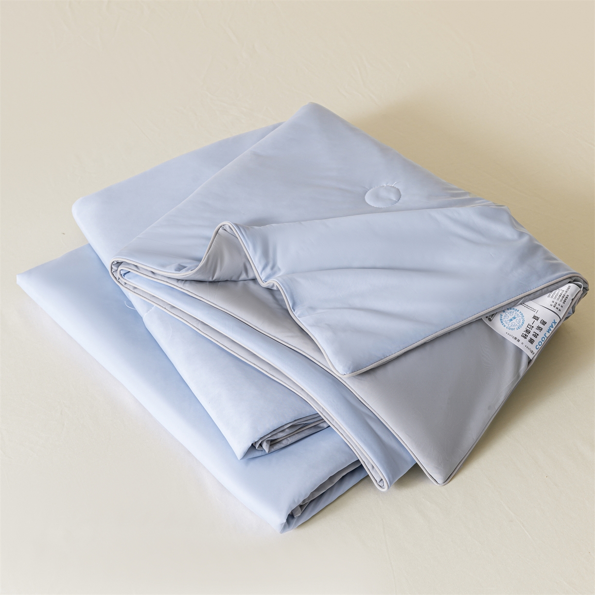 91家纺网 家纺一手货源 找家纺 （总）富阿娜家纺 2026新款纯色双拼凉感丝夏被空调被夏凉被