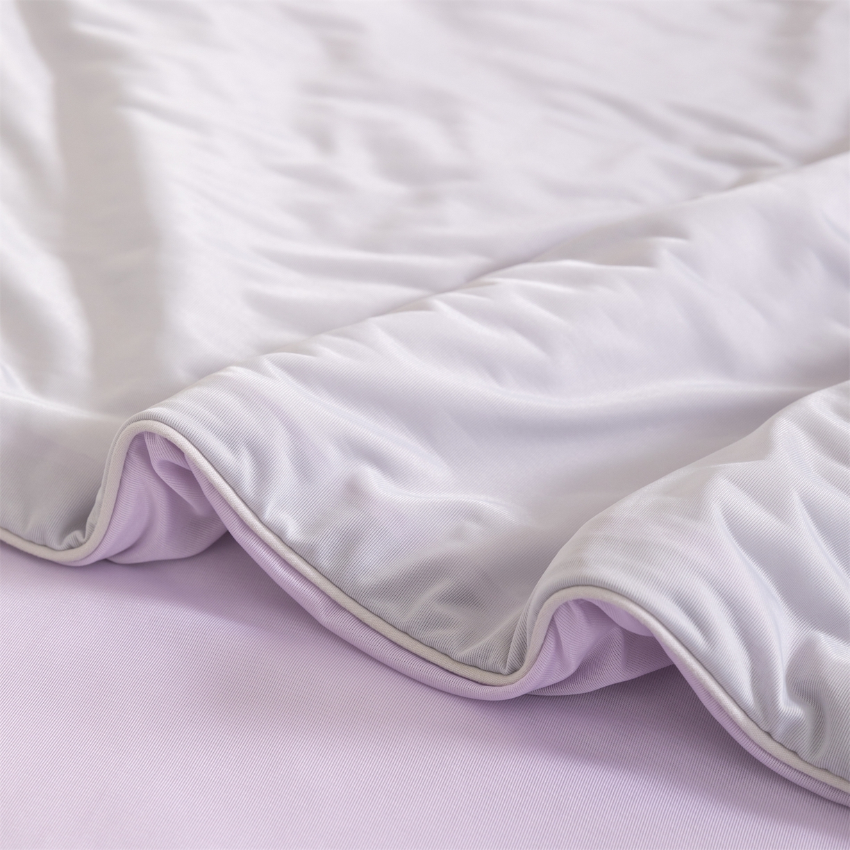 91家纺网 家纺一手货源 找家纺 富阿娜家纺 2026新款纯色双拼凉感丝夏被空调被夏凉被 云雾灰+芋泥紫