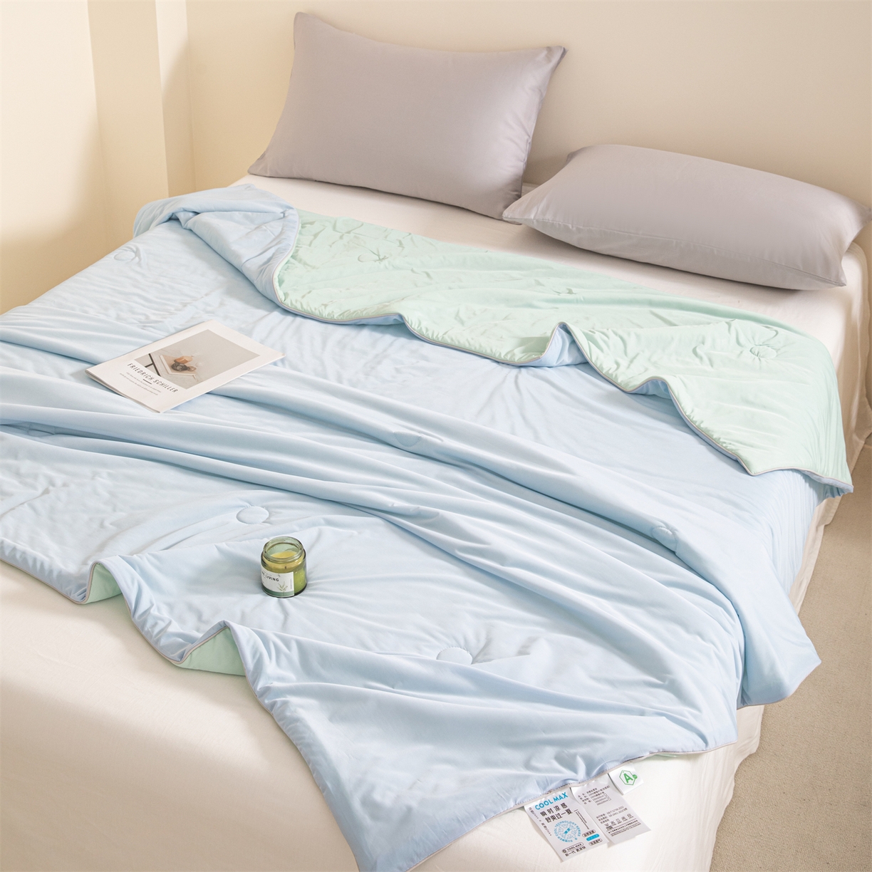 91家纺网 家纺一手货源 找家纺 富阿娜家纺 2026新款纯色双拼凉感丝夏被空调被夏凉被 海盐蓝+薄荷绿