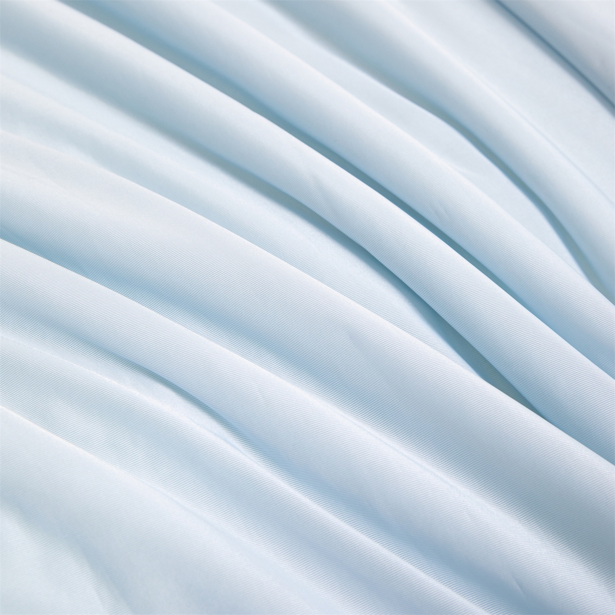 91家纺网 家纺一手货源 找家纺 富阿娜家纺 2026新款纯色双拼凉感丝夏被空调被夏凉被 海盐蓝+薄荷绿