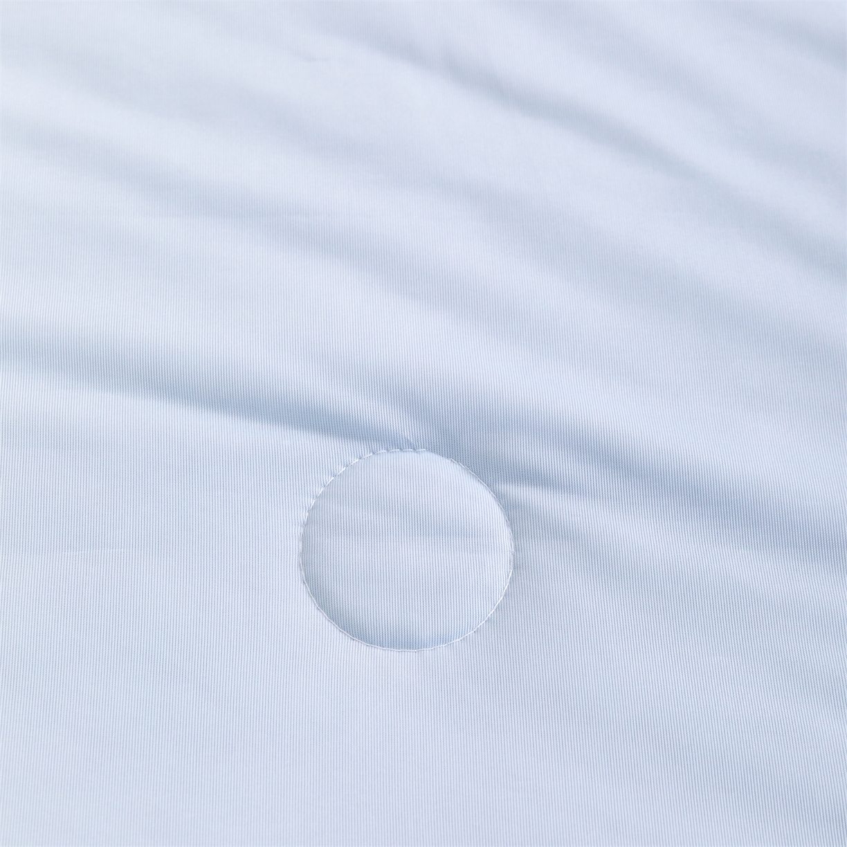 91家纺网 家纺一手货源 找家纺 富阿娜家纺 2026新款纯色双拼凉感丝夏被空调被夏凉被 海盐蓝+雾灰