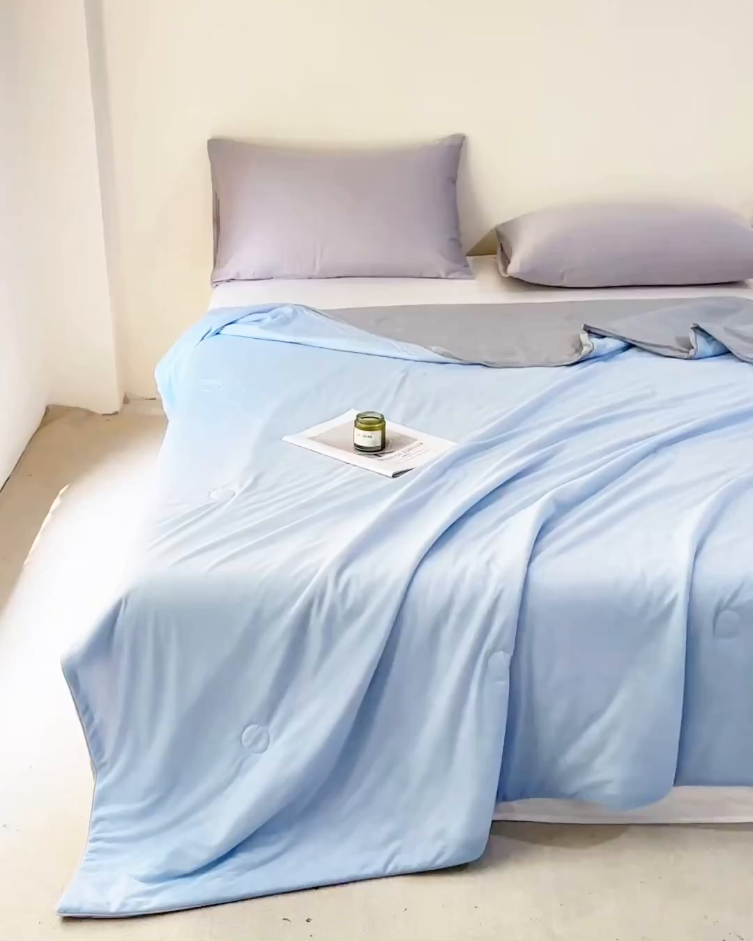 91家纺网 家纺一手货源 找家纺 （总）富阿娜家纺 2026新款纯色双拼凉感丝夏被空调被夏凉被