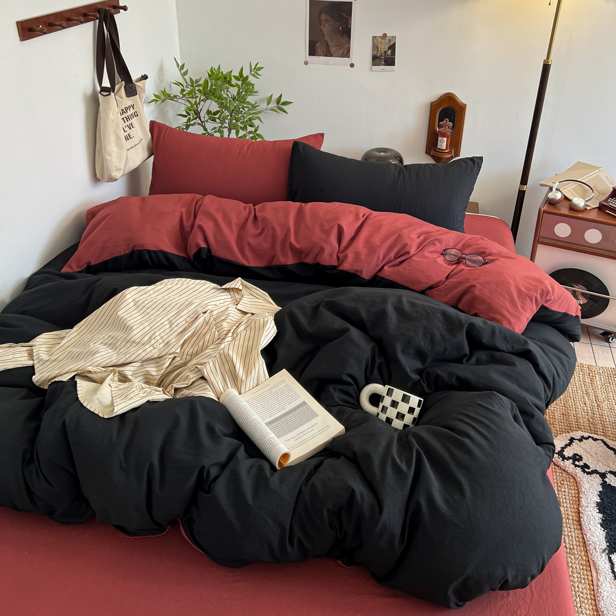 梦嘉居 2026新款亲肤纯色AB版水洗皱皱棉四件套学生宿舍床单床笠三件套 暗夜黑+洋气红