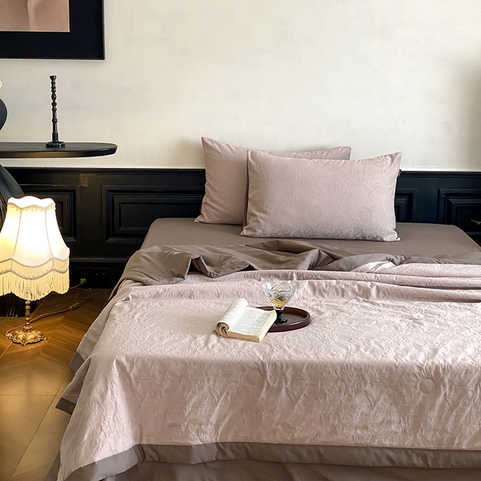 91家纺网 家纺一手货源 找家纺 宜代光年 2026新款60S全棉厚织提花夏被夏凉被空调被 夏被-漫莎