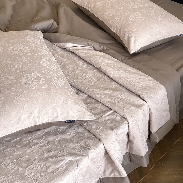 91家纺网 家纺一手货源 找家纺 宜代光年 2026新款60S全棉厚织提花夏被夏凉被空调被 夏被-漫莎