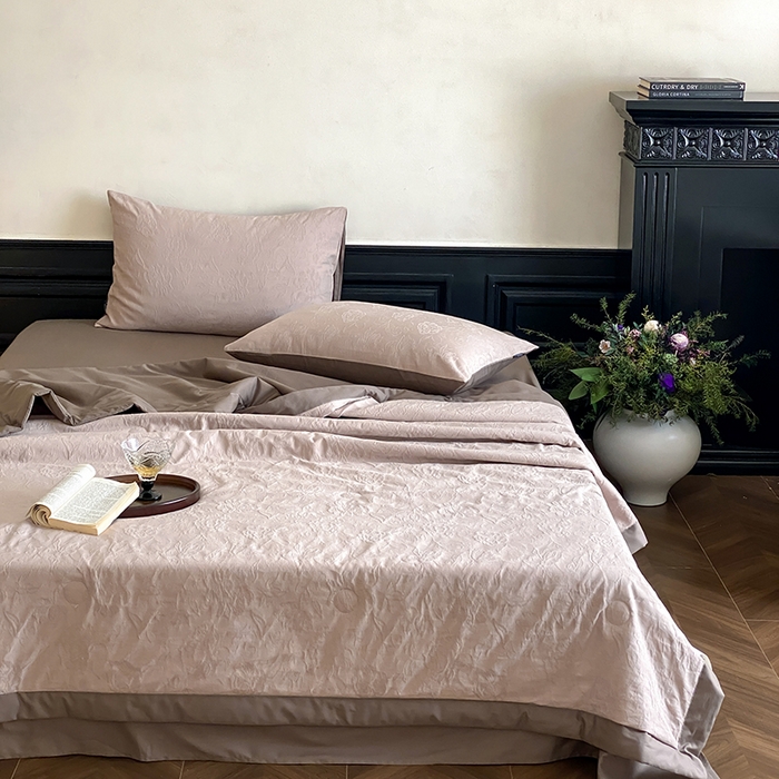 91家纺网 家纺一手货源 找家纺 宜代光年 2026新款60S全棉厚织提花夏被夏凉被空调被 夏被-漫莎