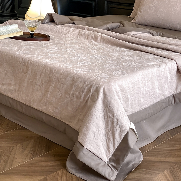 91家纺网 家纺一手货源 找家纺 宜代光年 2026新款60S全棉厚织提花夏被夏凉被空调被 夏被-漫莎