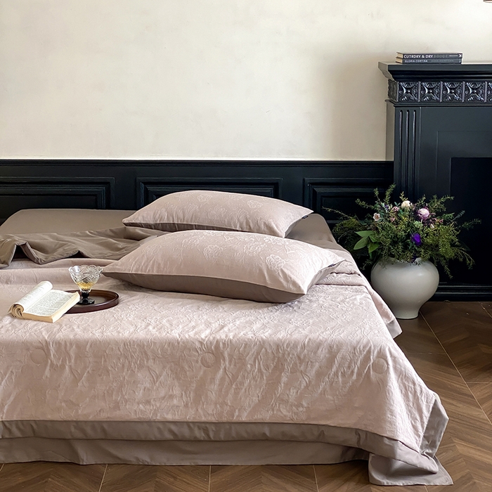 91家纺网 家纺一手货源 找家纺 宜代光年 2026新款60S全棉厚织提花夏被夏凉被空调被 夏被-漫莎