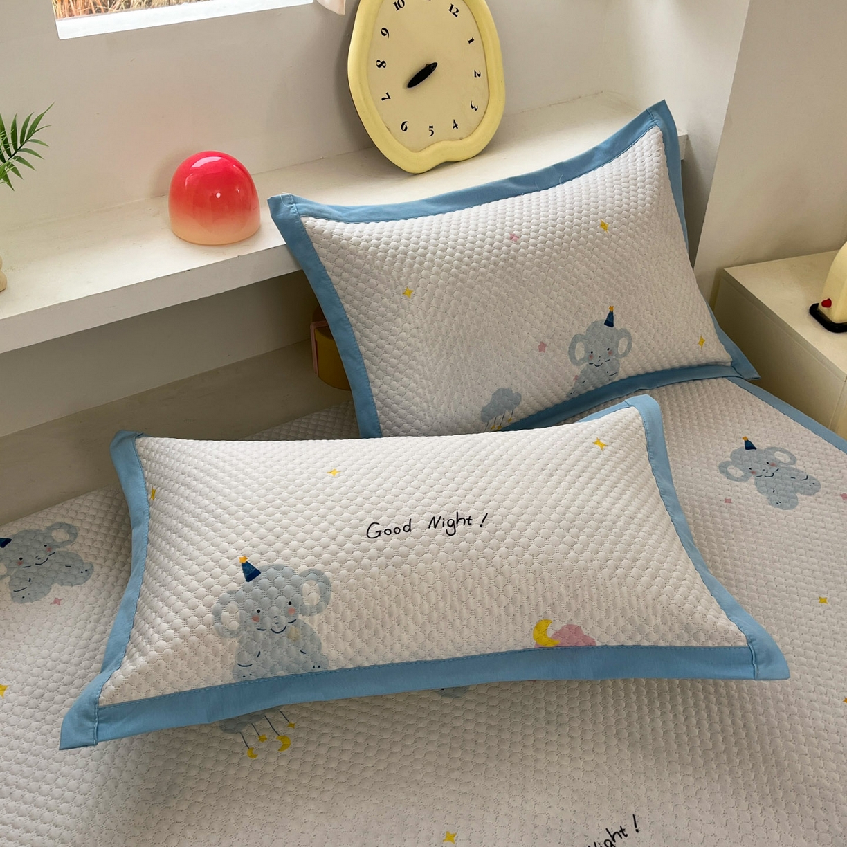 91家纺网 家纺一手货源 找家纺 大元 2026春夏新款治愈系数码印花冰豆豆凉席席子 治愈-云朵象蓝